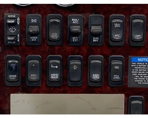 FREIGHTLINER 122SD Dash  Console Switch
