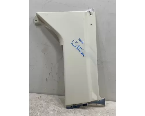 FREIGHTLINER 122SD Fender Extension