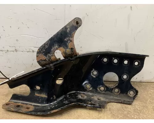 FREIGHTLINER 122SD Frame HornBumper Mount