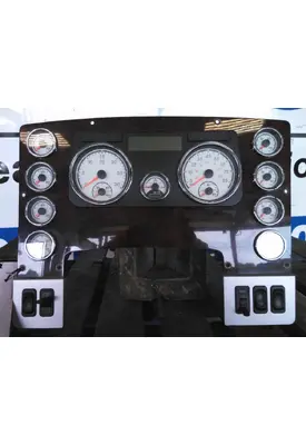 FREIGHTLINER 122SD GAUGE CLUSTER