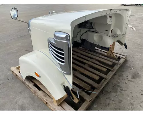 FREIGHTLINER 122SD Hood