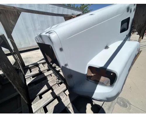 FREIGHTLINER 122SD Hood
