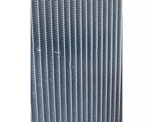 FREIGHTLINER 122SD Radiator