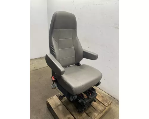 FREIGHTLINER 122SD Seat