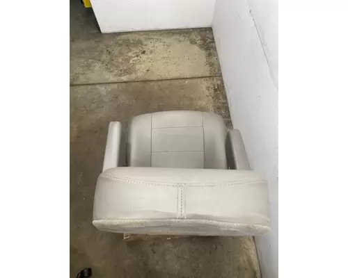 FREIGHTLINER 122SD Seat