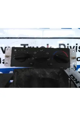 FREIGHTLINER 122SD TEMPERATURE CONTROL