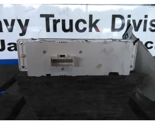 FREIGHTLINER 122SD TEMPERATURE CONTROL