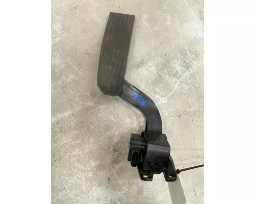 FREIGHTLINER 122SD Throttle Body Assembly