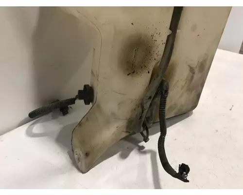 FREIGHTLINER 122SD Windshield Washer Reservoir