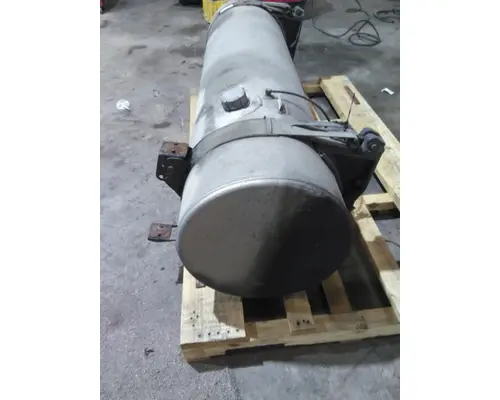 FREIGHTLINER 145-154 GALLON FUEL TANK