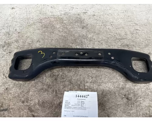 FREIGHTLINER 15-17882-001 Crossmember