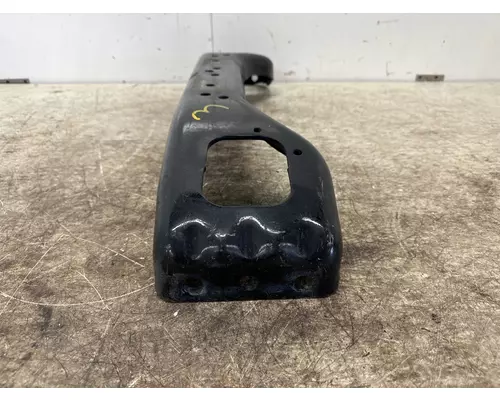 FREIGHTLINER 15-17882-001 Crossmember