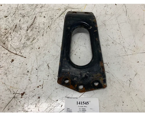 FREIGHTLINER 15-23711-005 Brackets, Misc.
