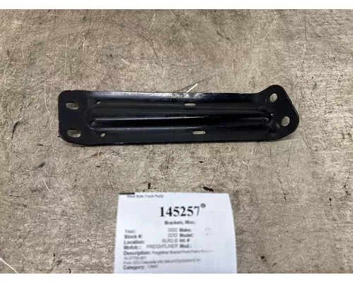 FREIGHTLINER 15-27733-001 Brackets, Misc.