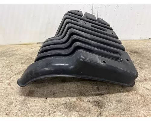 FREIGHTLINER 17-15486-001 Inner Fender