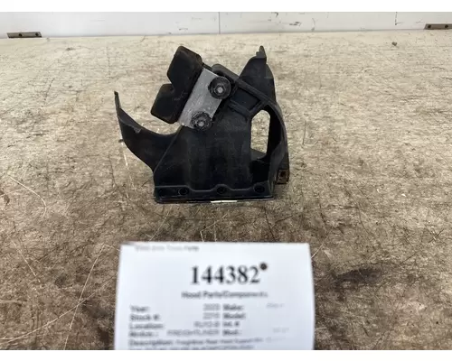 FREIGHTLINER 17-21331-020 Hood PartsComponents