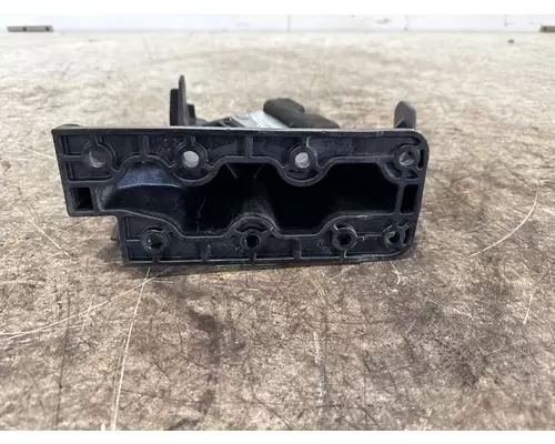 FREIGHTLINER 17-21331-020 Hood PartsComponents