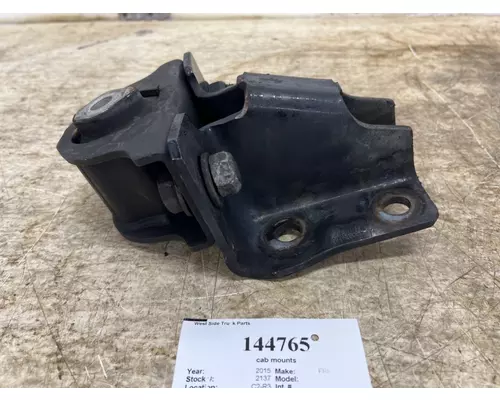 FREIGHTLINER 18-44450-000 cab mounts