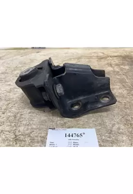 FREIGHTLINER 18-44450-000 cab mounts