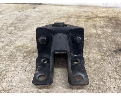 FREIGHTLINER 18-44450-000 cab mounts