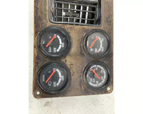 FREIGHTLINER 22-32029-004 Instrument Cluster