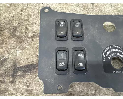 FREIGHTLINER 22-53168-000 Dash Panel