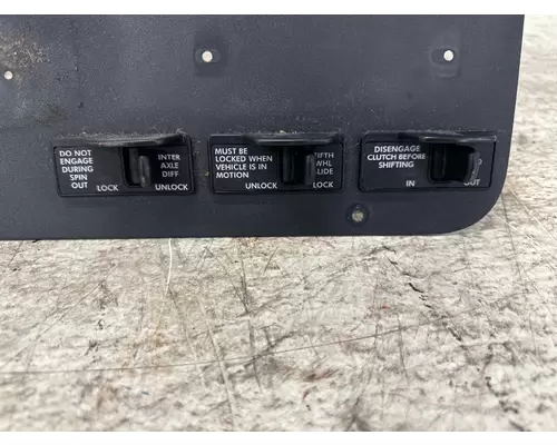 FREIGHTLINER 22-60660-000 Dash Panel