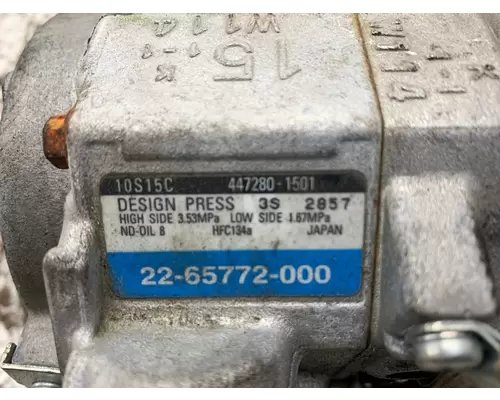 FREIGHTLINER 22-65772-000 Air Conditioner Compressor