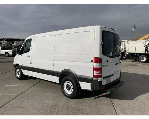 FREIGHTLINER 2500 Bluetec Sprinter Van Vehicle For Sale