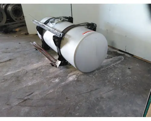 FREIGHTLINER 95-104 GALLON FUEL TANK