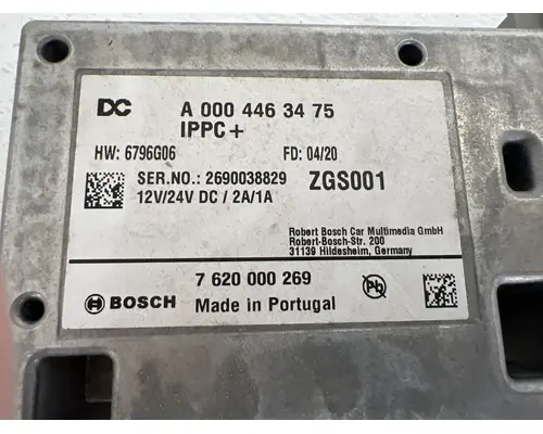 FREIGHTLINER A 000 446 34 75 ECM (chassis control module)