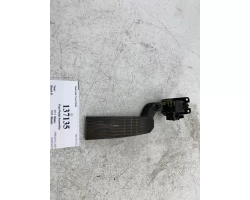 FREIGHTLINER A01-32622-001 Fuel Pedal Assembly