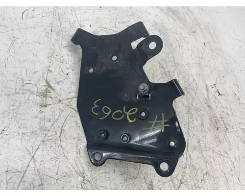 FREIGHTLINER A04-31424-000 Brackets, Misc.