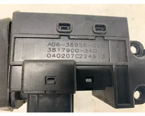 FREIGHTLINER A06-36956-000 Column Switch