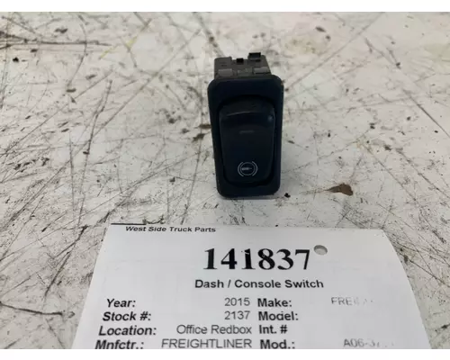 FREIGHTLINER A06-37217-056 Dash  Console Switch