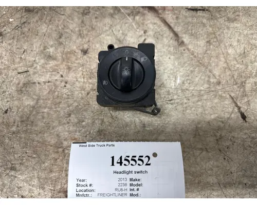 FREIGHTLINER A06-58685-000 Headlight switch