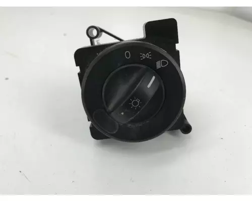 FREIGHTLINER A06-58685-001 Headlight switch