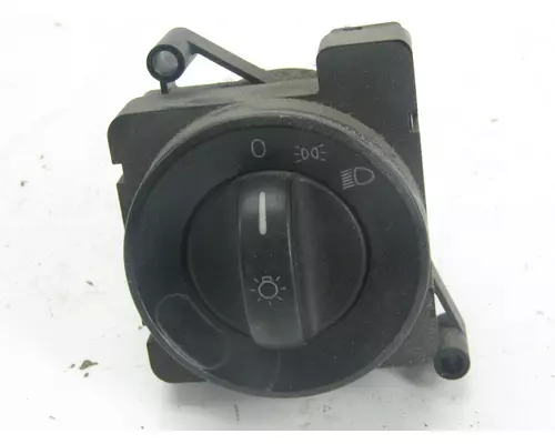 FREIGHTLINER A06-58685-001 Headlight switch