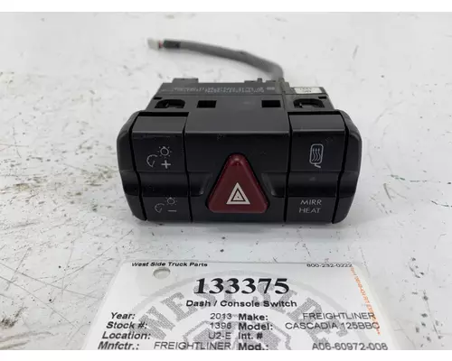 FREIGHTLINER A06-60972-008 Dash  Console Switch