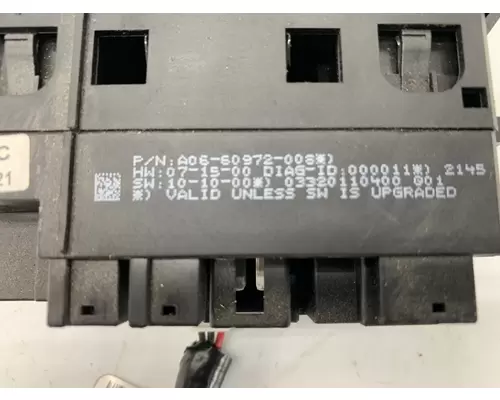 FREIGHTLINER A06-60972-008 Dash  Console Switch