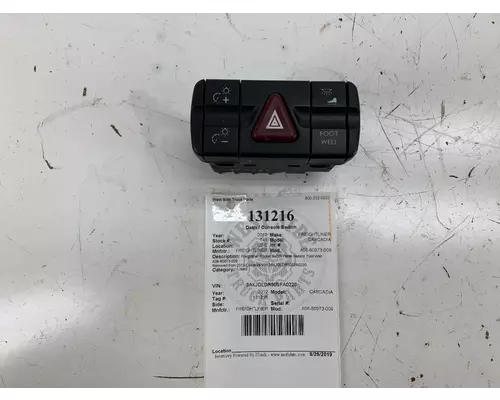 FREIGHTLINER A06-60973-009 Dash  Console Switch