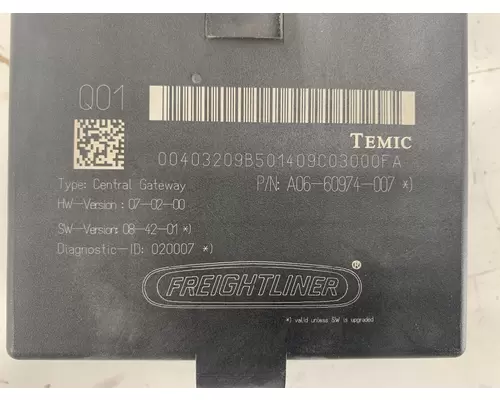 FREIGHTLINER A06-60974-007 ECM (chassis control module)