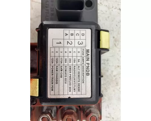 FREIGHTLINER A06-72138-012 Fuse Box