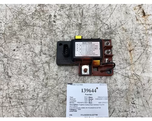 FREIGHTLINER A06-72138-012 Fuse Box