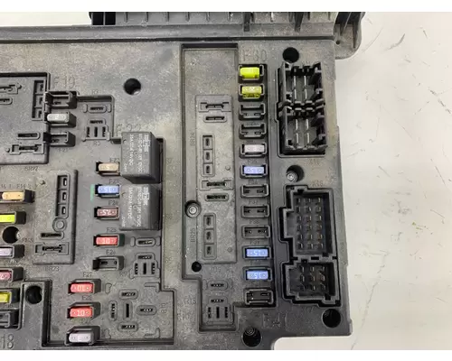 FREIGHTLINER A06-75981-000 Fuse Box