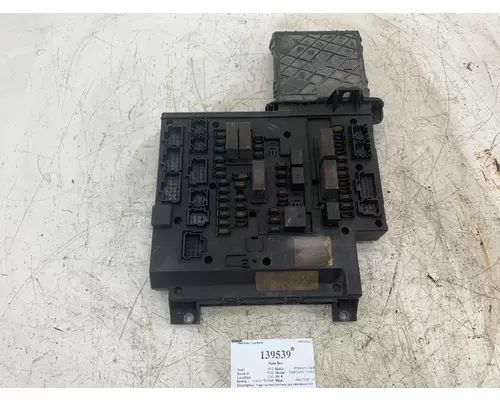 FREIGHTLINER A06-75981-002 Fuse Box