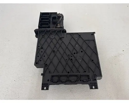 FREIGHTLINER A06-75981-004R Fuse Box