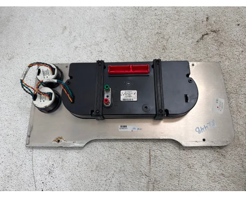 FREIGHTLINER A06-84379-001 Instrument Cluster