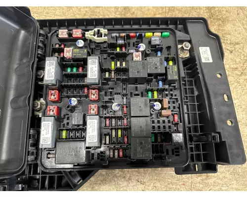 FREIGHTLINER A06-90283-000 Fuse Box