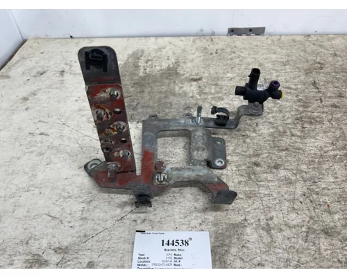 FREIGHTLINER A06-90548-001 Brackets, Misc.